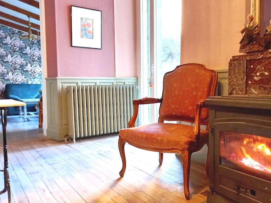 Maison Violette En Berry Aigurande Bagian luar foto