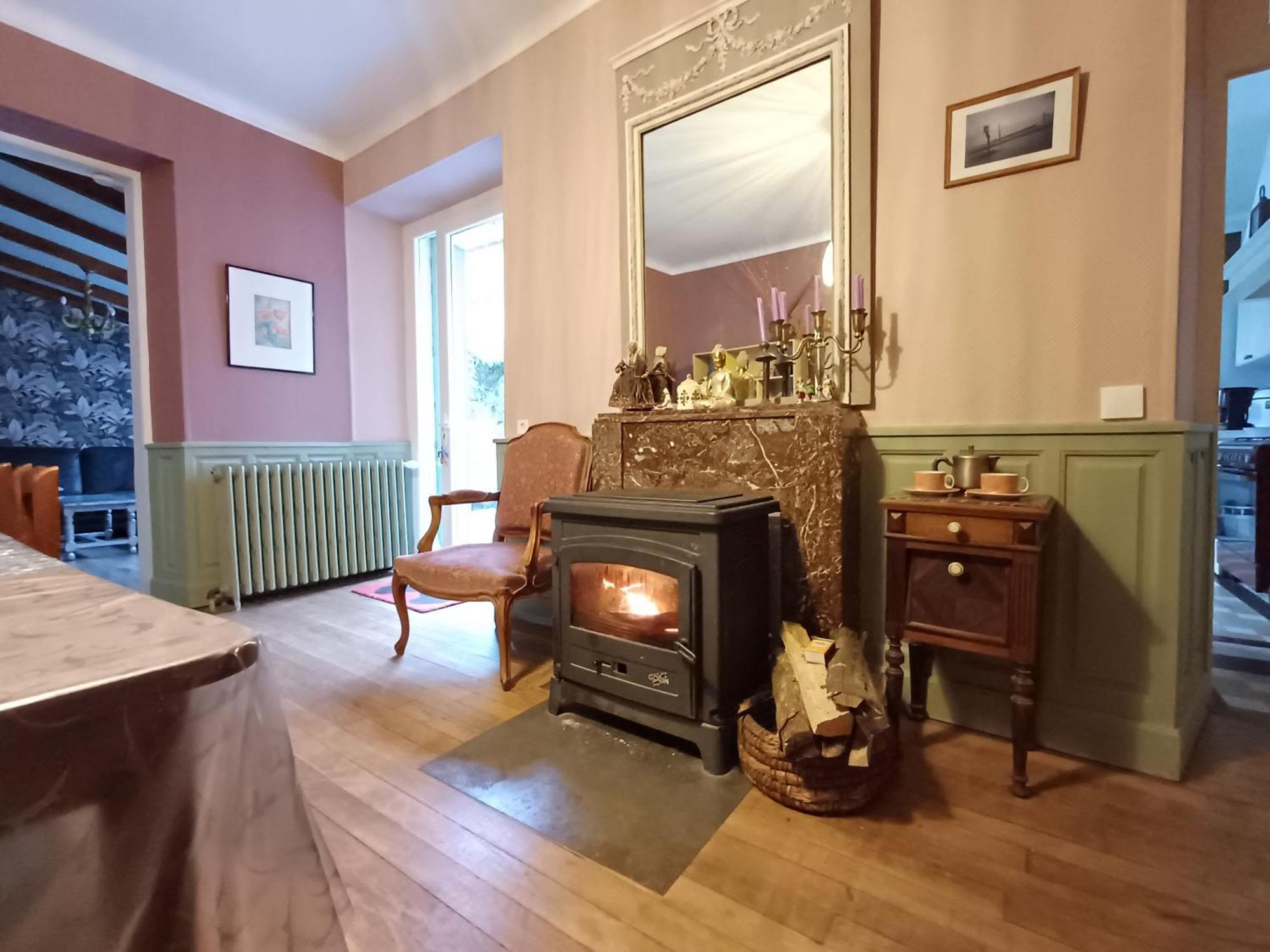 Maison Violette En Berry Aigurande Bagian luar foto