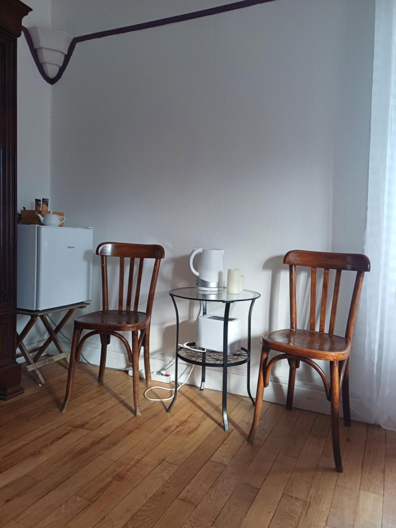 Maison Violette En Berry Aigurande Ruang foto